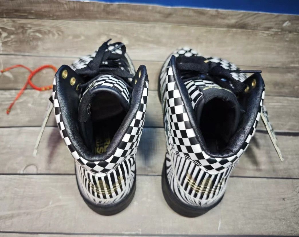 Adidas × Jeremy Scott jeremy scott x adidas wings black white op art sneakers Size US 8.5 / EU 41-42 - 5 Thumbnail