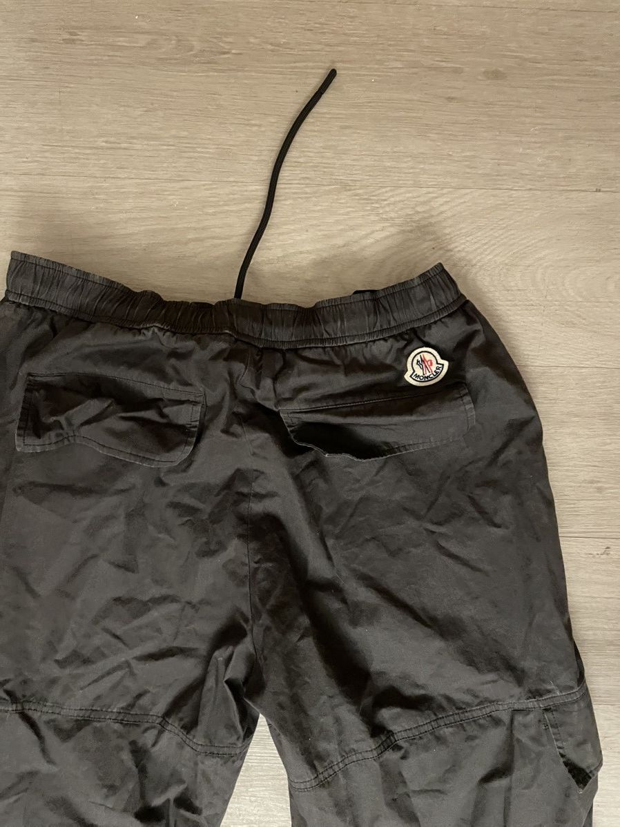 Moncler Moncler cargos Size US 32 / EU 48 - 3 Thumbnail