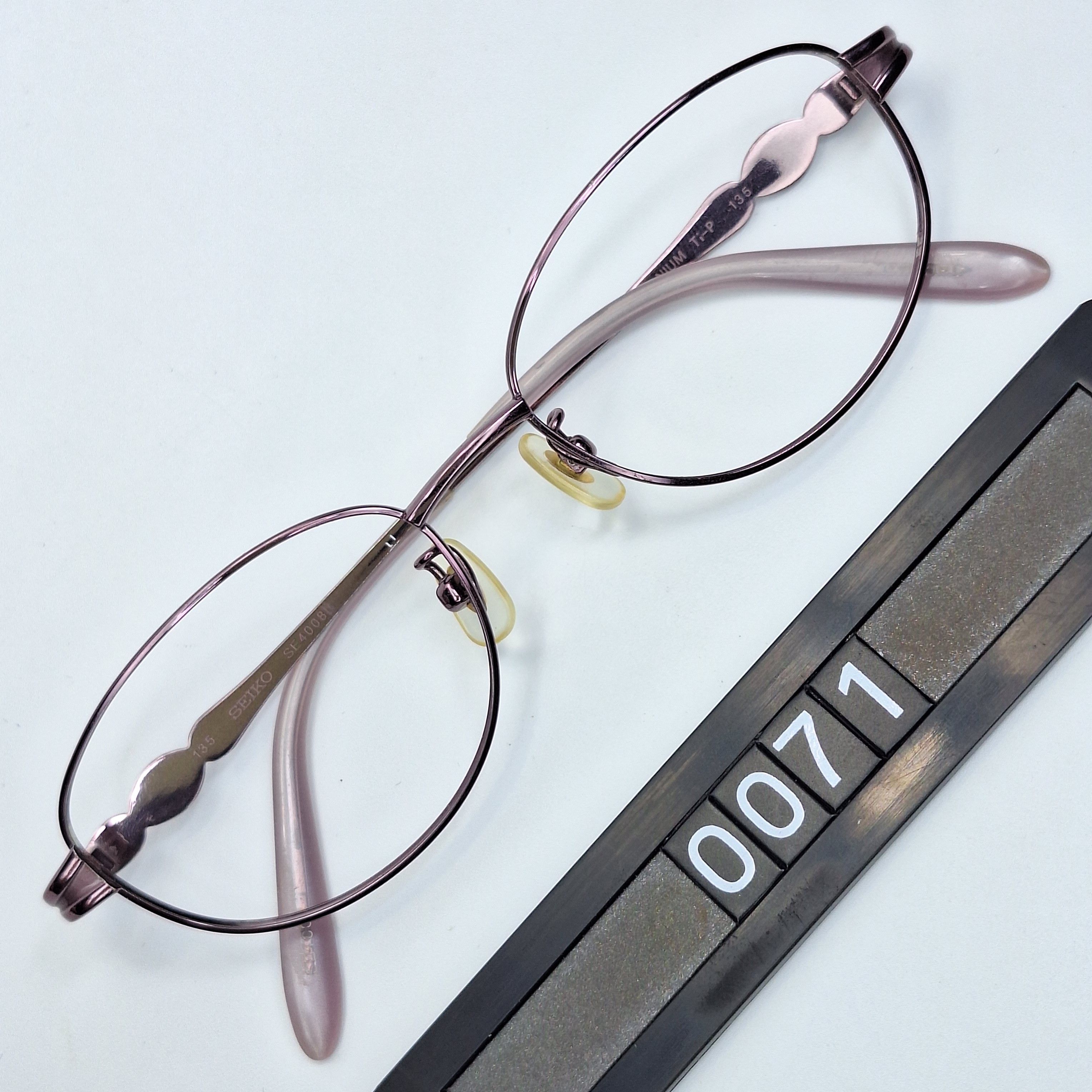 Seiko Seiko SE4008 Pure Titanium Ti-P Purple Oval Vintage Eyeglass Size ONE SIZE - 1 Thumbnail