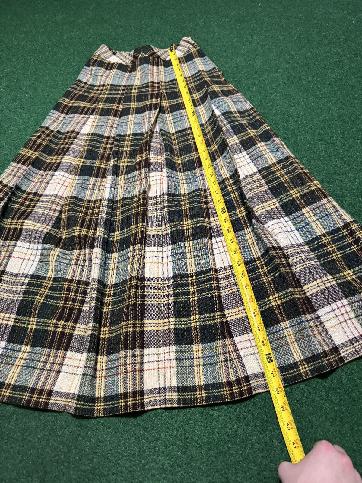 Vintage Vintage The Villagers Wool Blend Plaid Midi Pleated 6 Skirt Size 28" / US 6 / IT 42 - 8 Thumbnail