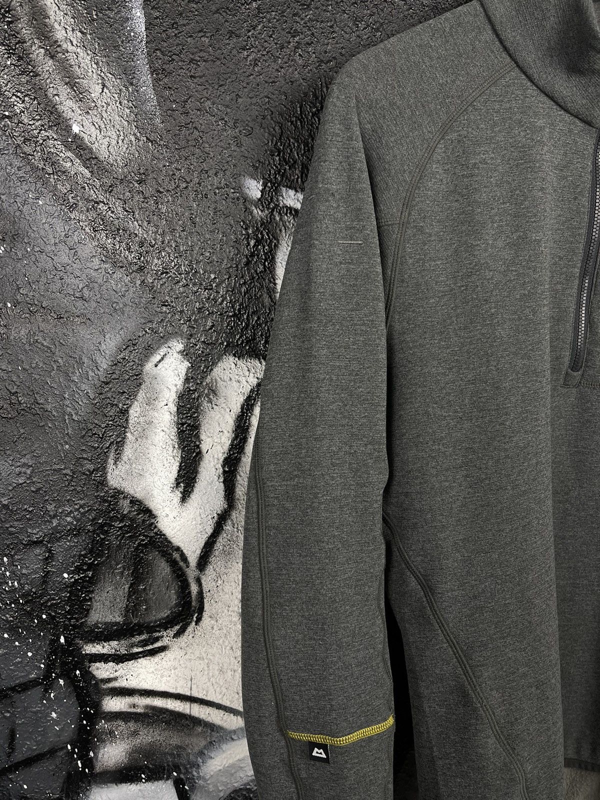 Mountain Equipment Mountain Equipment Integrity Zip Tee Men’s Size S Size US S / EU 44-46 / 1 - 14 Thumbnail