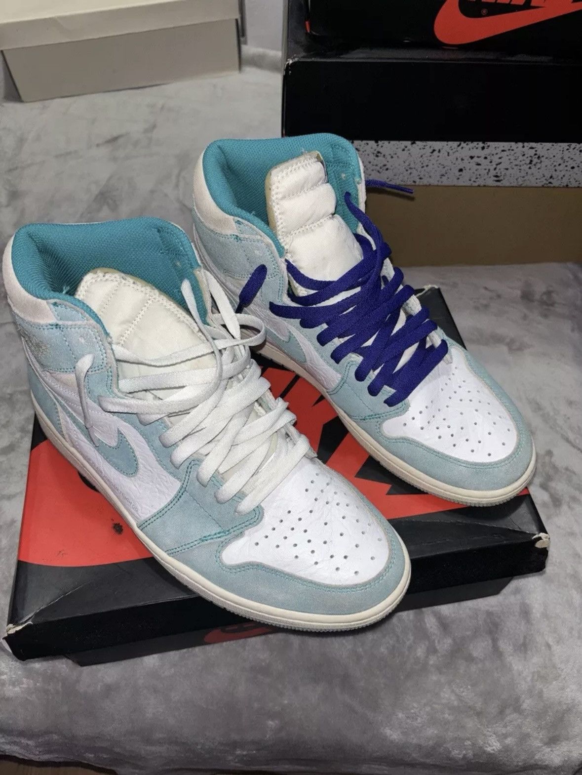 Jordan Brand × Nike Jordan 1 “Turbo Green” Size US 11 / EU 44 - 1 Thumbnail
