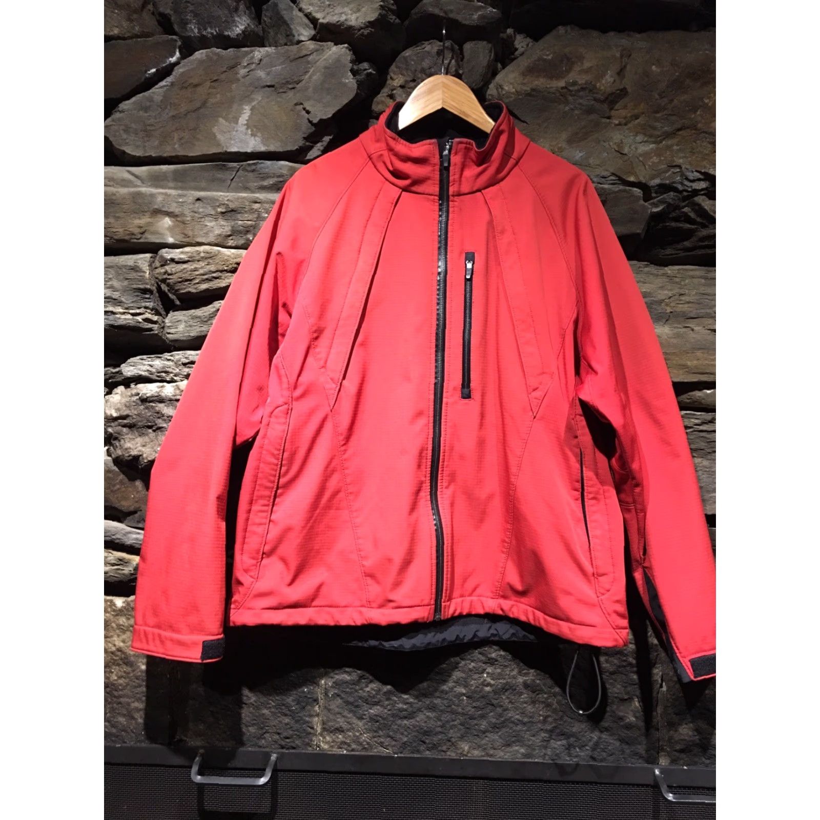 Obermeyer Mens XL Obermeyer Ski Jacket Red Green Mountain Valley School Prep Racing Jacket Nylon Outer Shell Mens Size XL Jacket Womens? No—Gender Men. Size US XL / EU 56 / 4 - 2 Thumbnail