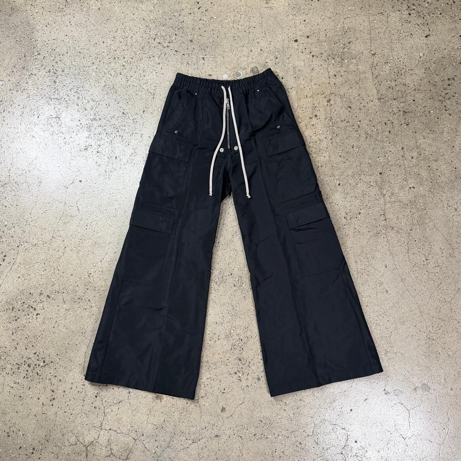 Rick Owens Rick Owens SS24 Lido Nylon Bela Cargo Pants Size US 32 / EU 48 - 1 Thumbnail
