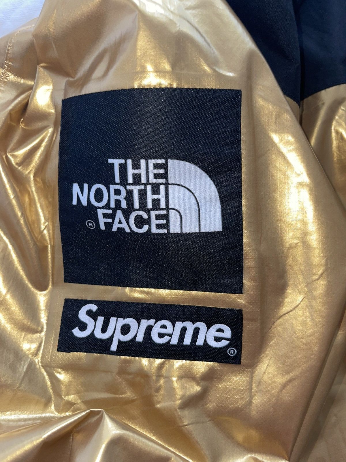 Supreme × The North Face FINAL DROP Supreme x northface mountain parka gold Size US L / EU 52-54 / 3 - 3 Thumbnail