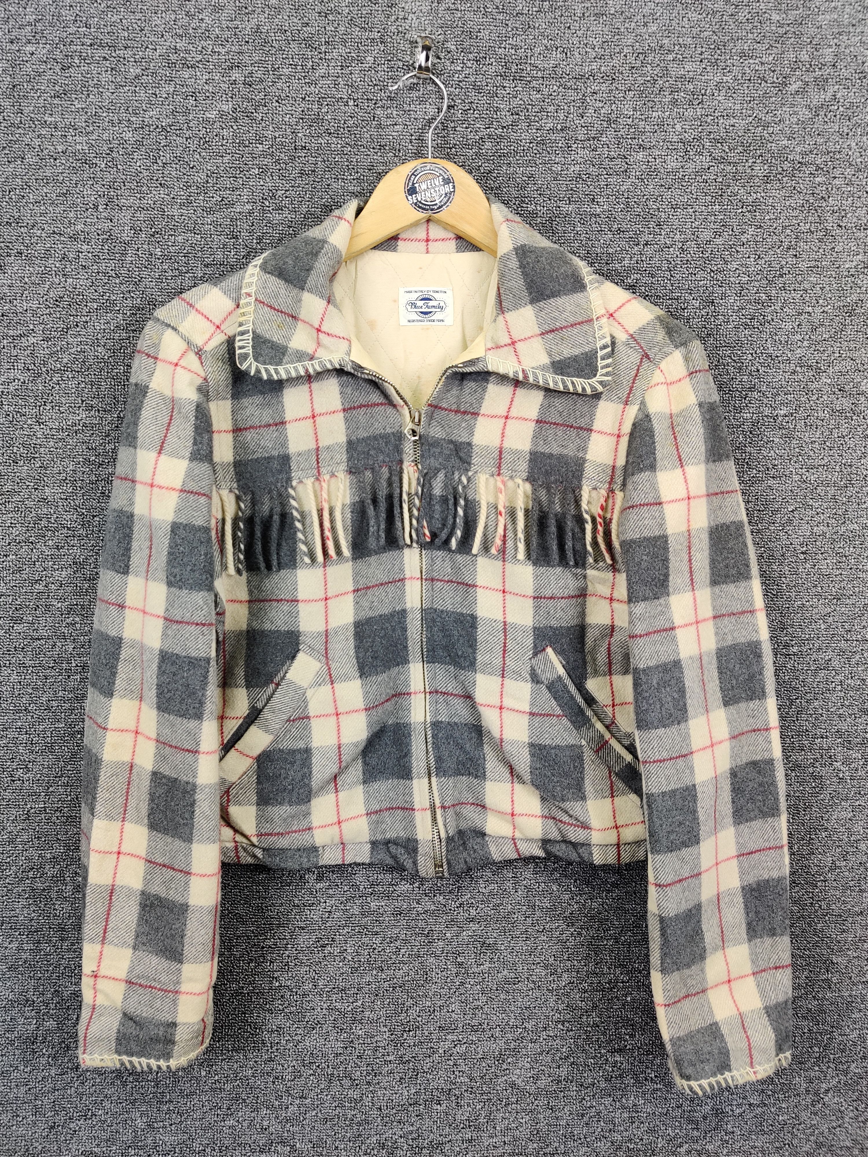 Vintage Blue Family Benetton Plaid Fringe Wool Jacket Size US S / EU 44-46 / 1 - 1 Thumbnail