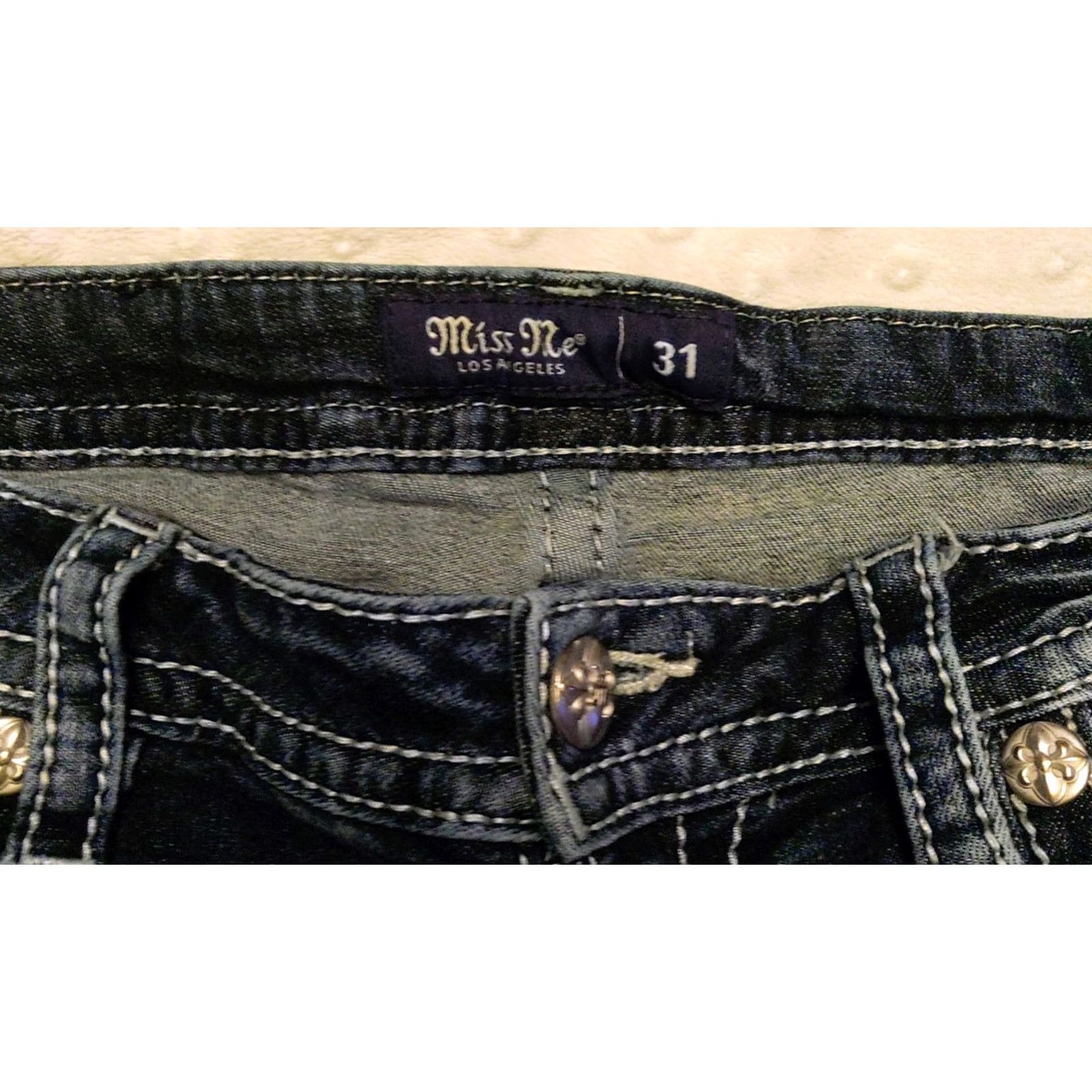 Miss Me Miss Me Rhinestone Embellished Size 31 Signature Straight Low Rise Jeans 33x31 Blue Denim Wild Western Cowboy Rock 5-Pocket Womens Jeans Size 24" / US 00 / IT 34 - 5 Thumbnail
