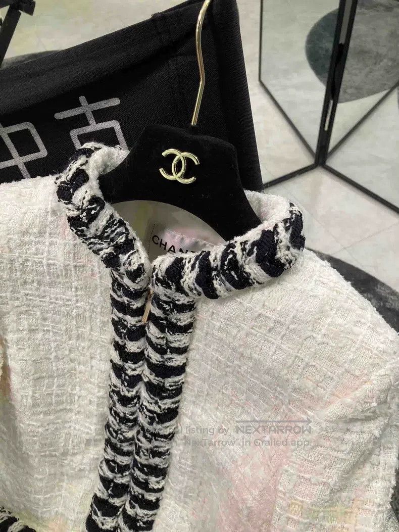 Chanel Chanel Black and white woven stand-up collar jacket Size XXS / US 00 / IT 34 - 3 Thumbnail