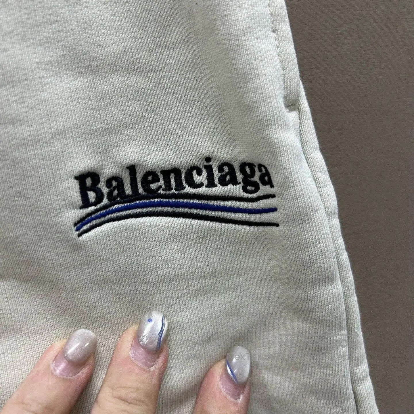 Balenciaga Balenciaga Embroidered Shorts with Coca-Cola. Size US 30 / EU 46 - 3 Thumbnail