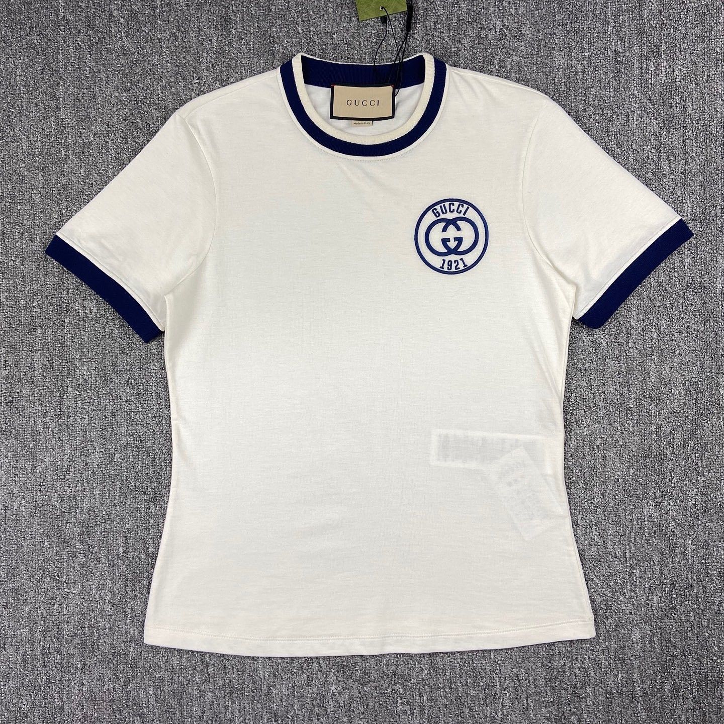 Gucci Gucci Interlocking G Logo T-Shirt Size M Size M / US 6-8 / IT 42-44 - 1 Thumbnail
