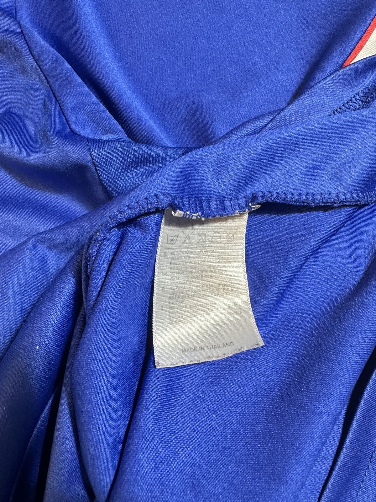 Castore Castore Glasgow Rangers 20 Morelos Soccer Jersey Streetwear Size US S / EU 44-46 / 1 - 7 Thumbnail