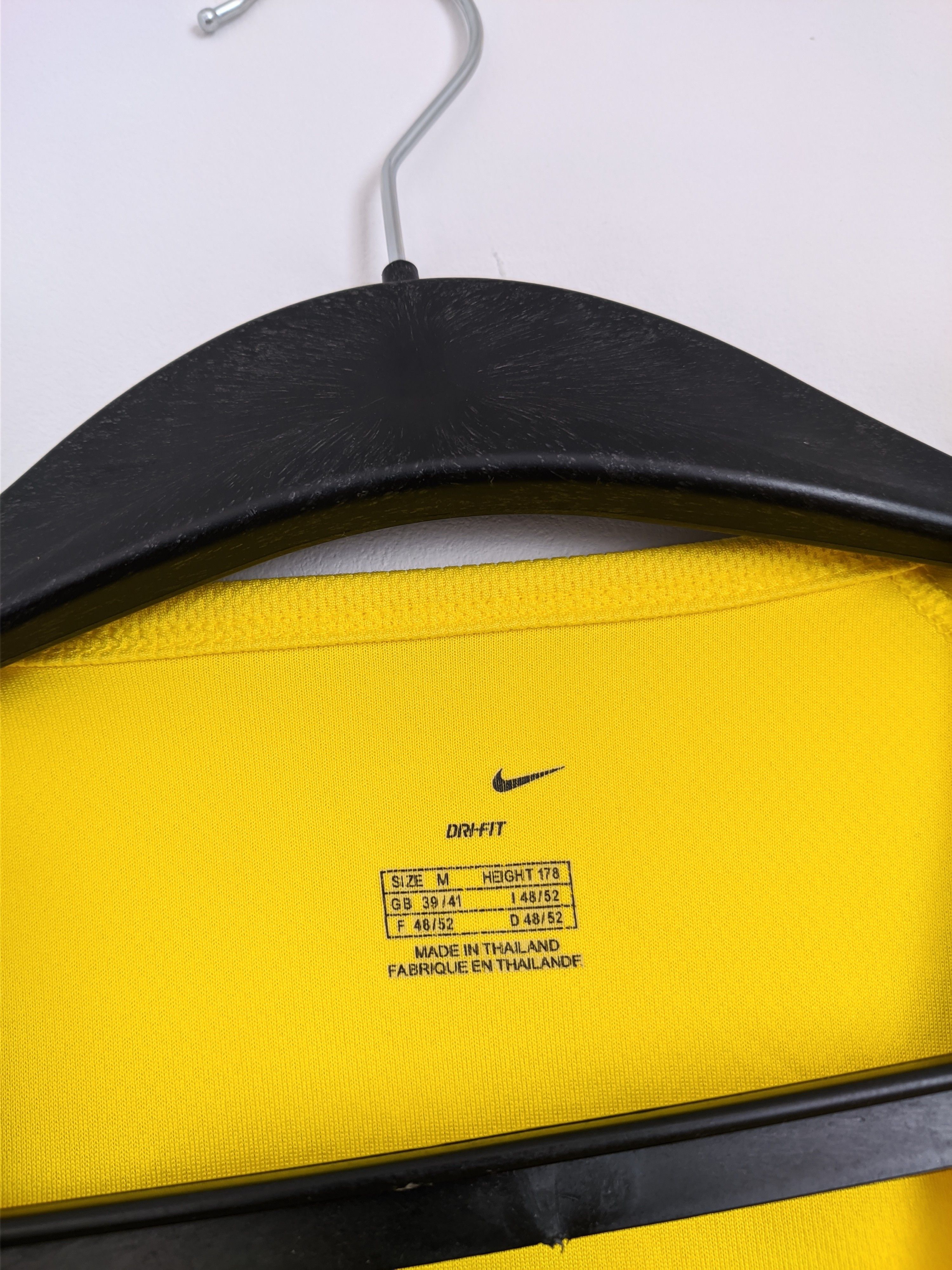 Nike Nike tshirt yellow swoosh y2k rave Size US M / EU 48-50 / 2 - 4 Thumbnail