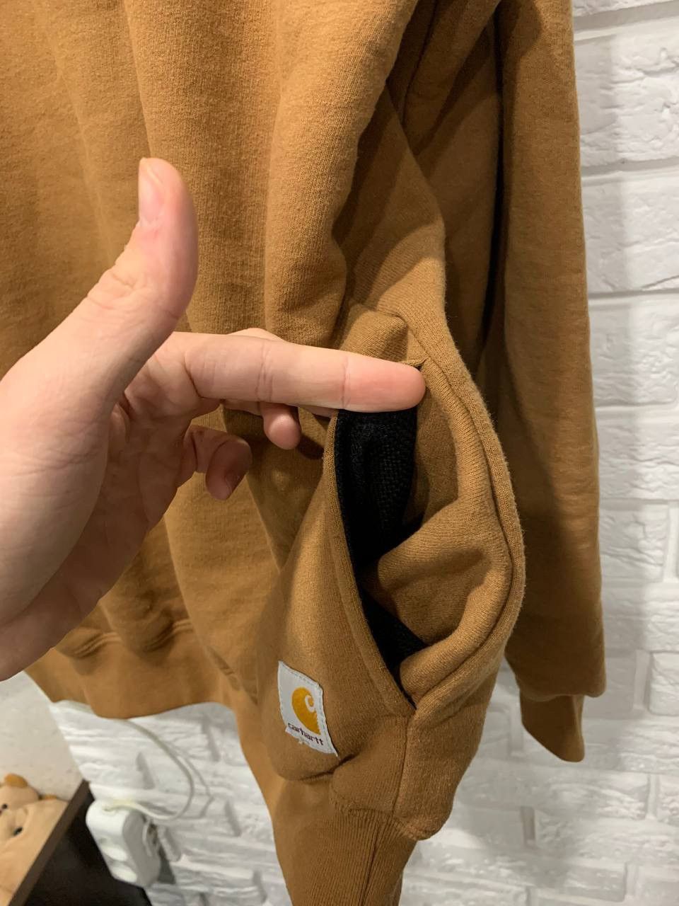 Carhartt × Vintage Vintage Carhartt Embroidered Logo Brown Sweatshirt Y2K USA Size US L / EU 52-54 / 3 - 4 Thumbnail