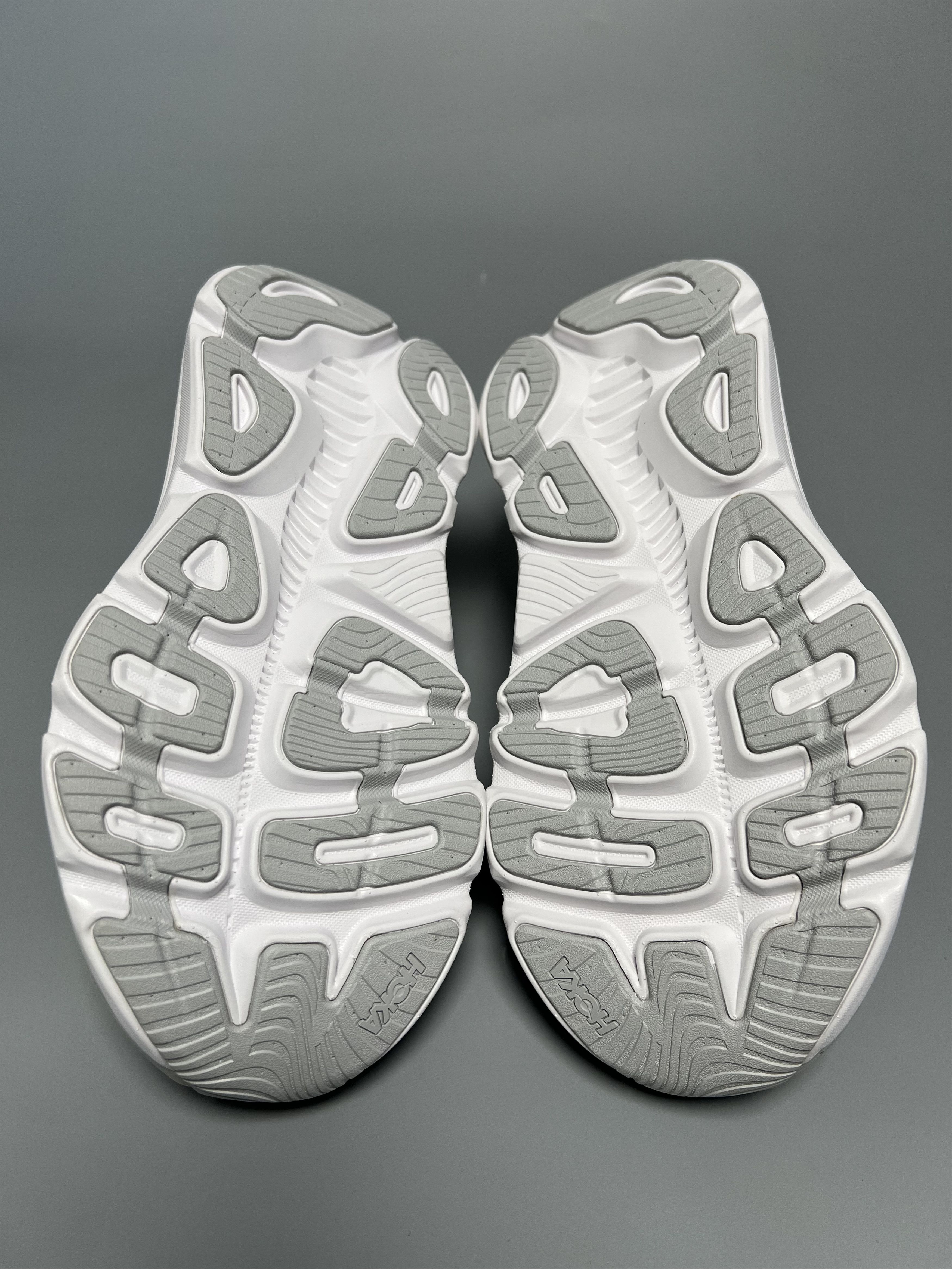 Hoka 7.5D Hoka One One Gaviota 5 Wide Running Shoes Walking Size US 7.5 / IT 37.5 - 6 Thumbnail