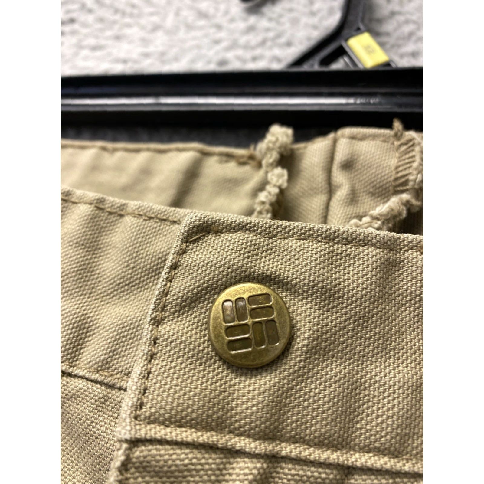 Vintage Columbia Heavy Duty Work Pants Men’s 42x32 Tan Well Made /0495 Size US 42 / EU 58 - 6 Thumbnail