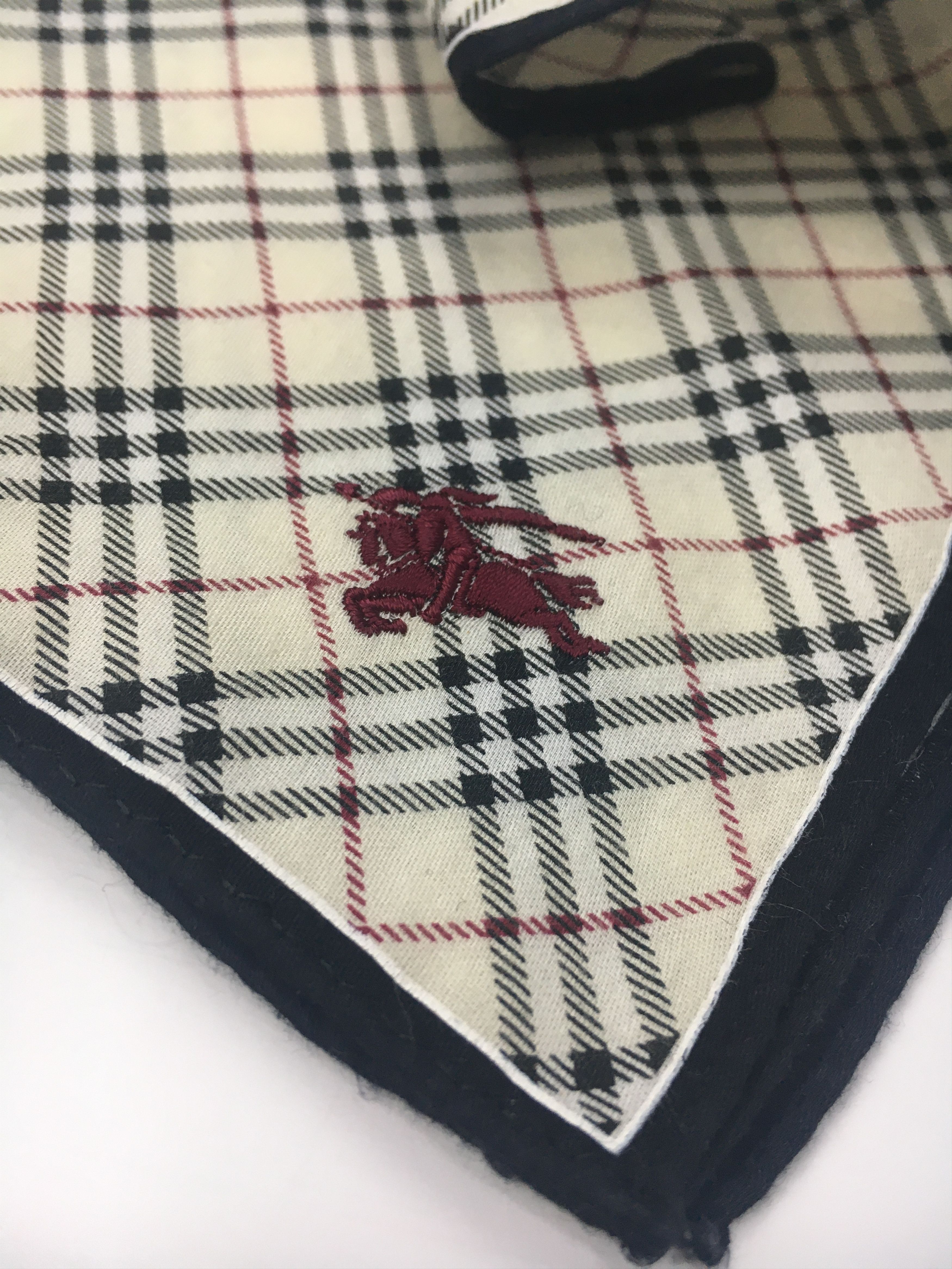 Burberry Burberry Novacheck Handkerchief Bandana Neckerchief HKC0031 Size ONE SIZE - 4 Thumbnail