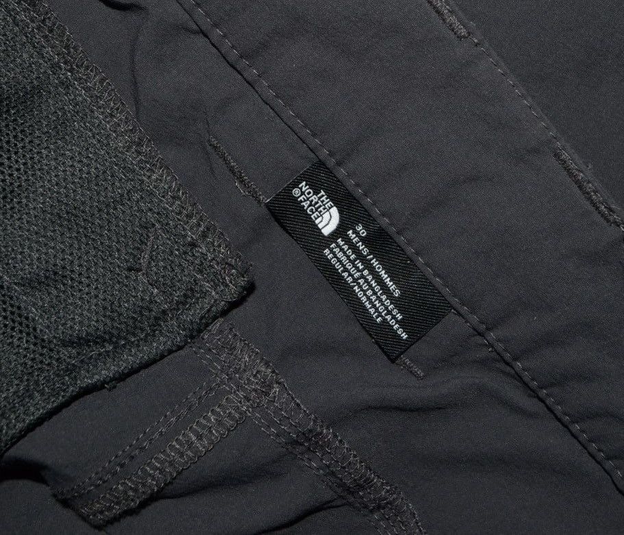 The North Face The North Face Shorts Gray Men’s Size 30 Size US 30 / EU 46 - 9 Thumbnail