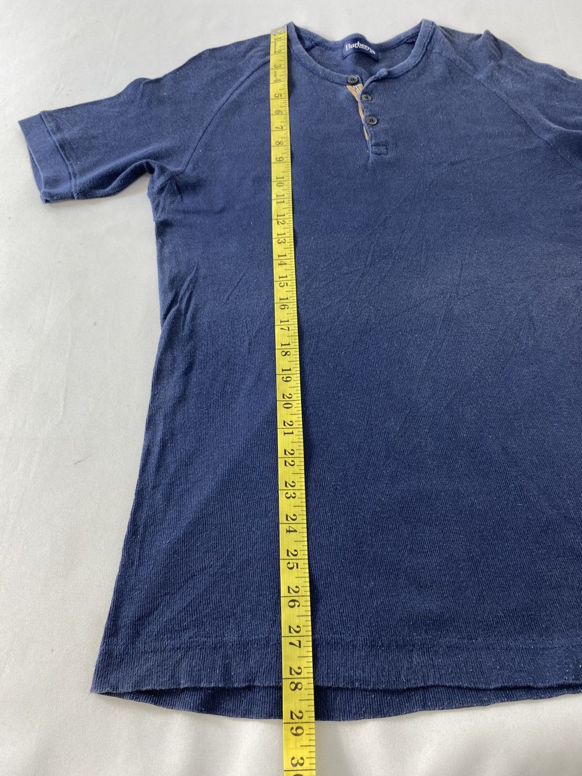 Burberry 90s Burberrys Of London Henley Neck Plain Tee Size US S / EU 44-46 / 1 - 8 Thumbnail