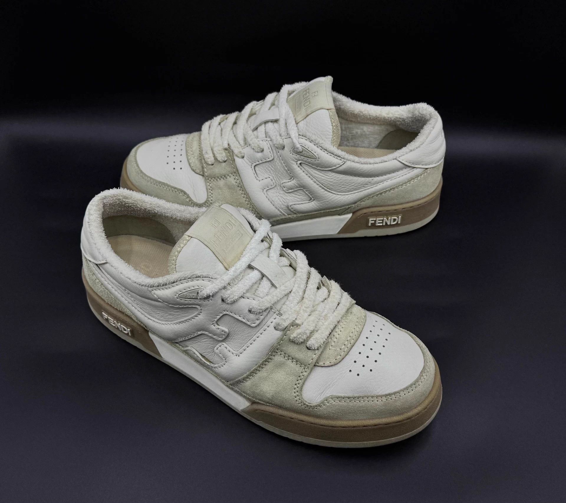 Fendi FENDI leather embossed lace-up low-top white men's sneakers Size US 8.5 / EU 41-42 - 7 Thumbnail