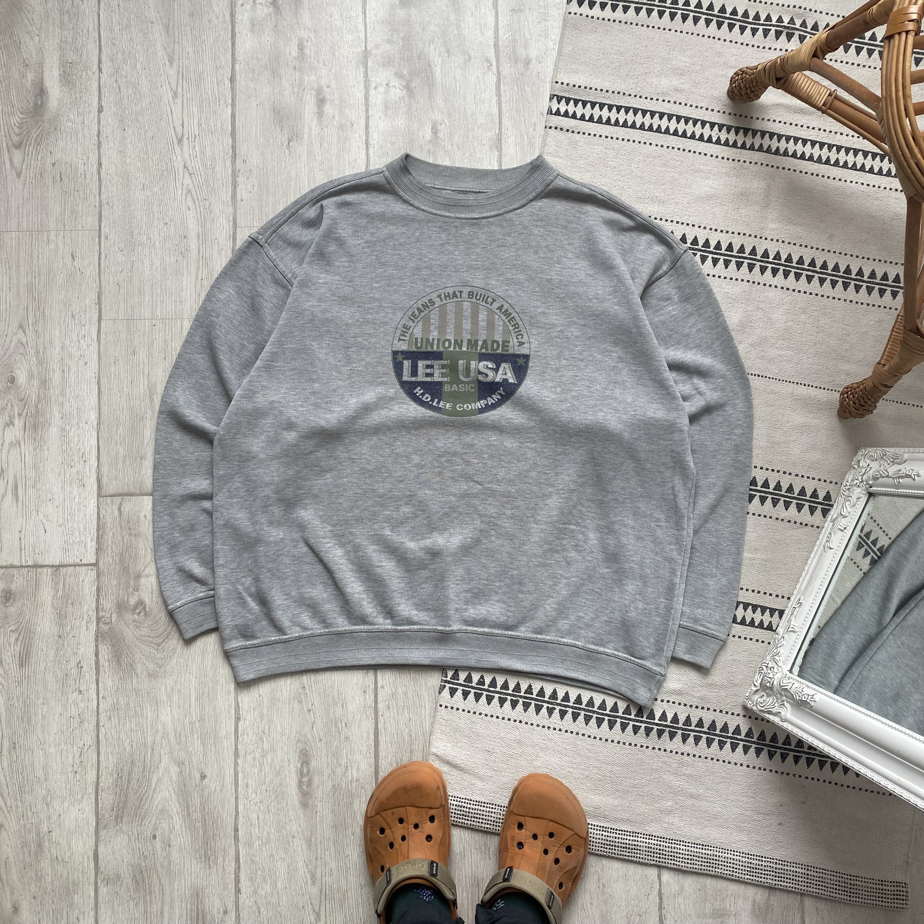 Lee 90s Vintage Lee USA Sweatshirt Crewneck Big Logo Size US XL / EU 56 / 4 - 1 Thumbnail