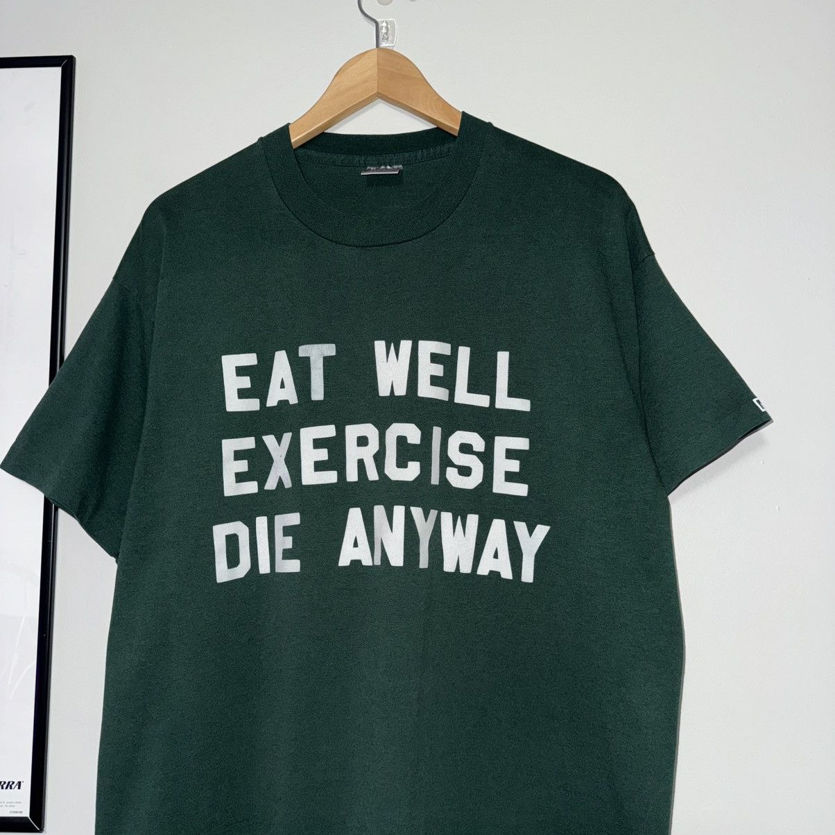 Vintage VINTAGE 90s EAT WELL EXERCISE DIE ANYWAY FUNNY HUMOR SHIRT Size US XL / EU 56 / 4 - 6 Thumbnail