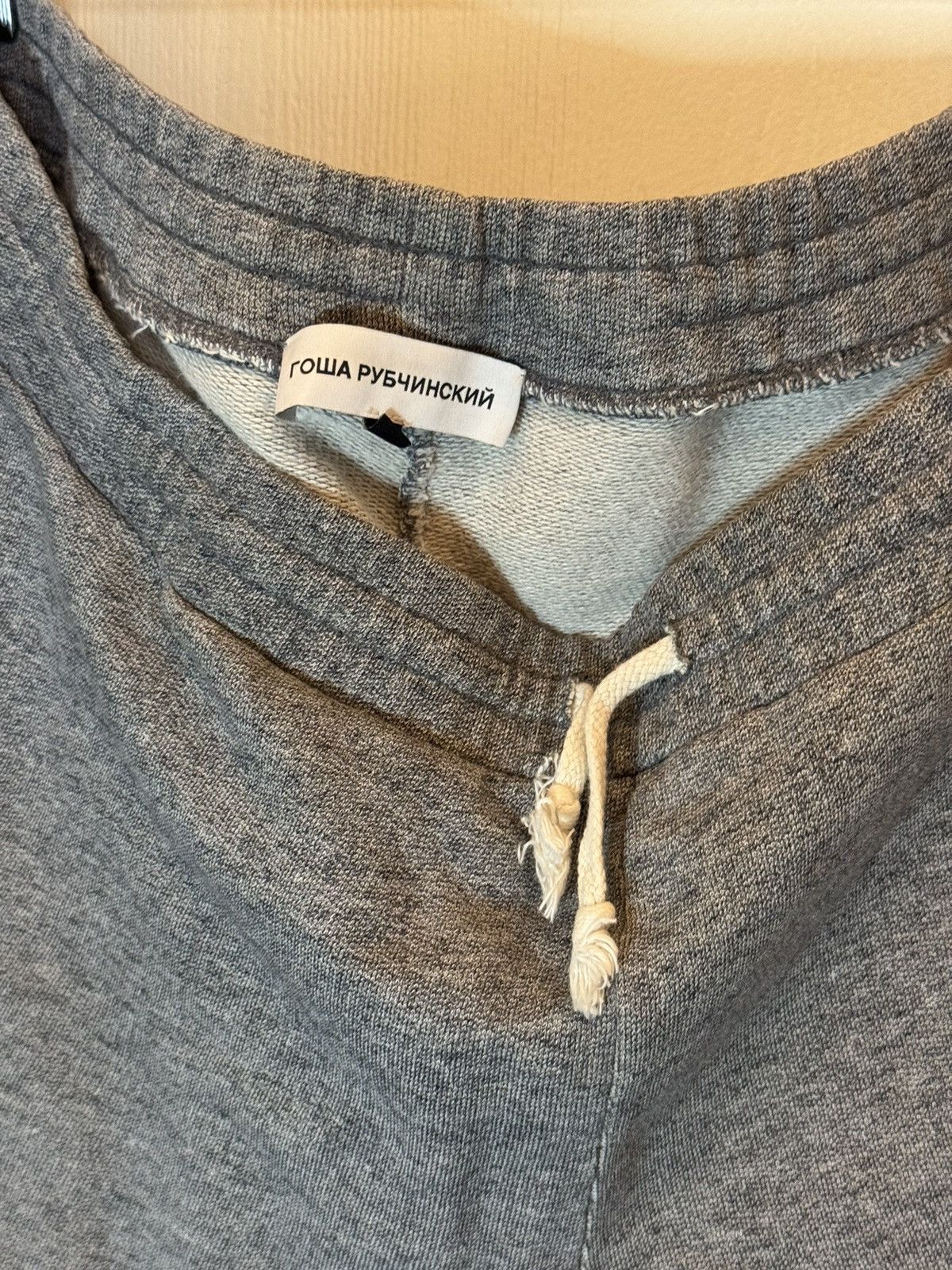 Gosha Rubchinskiy Gosha Rubchinskiy Russian Revolution Cropped Sweatshorts Size US 34 / EU 50 - 3 Thumbnail