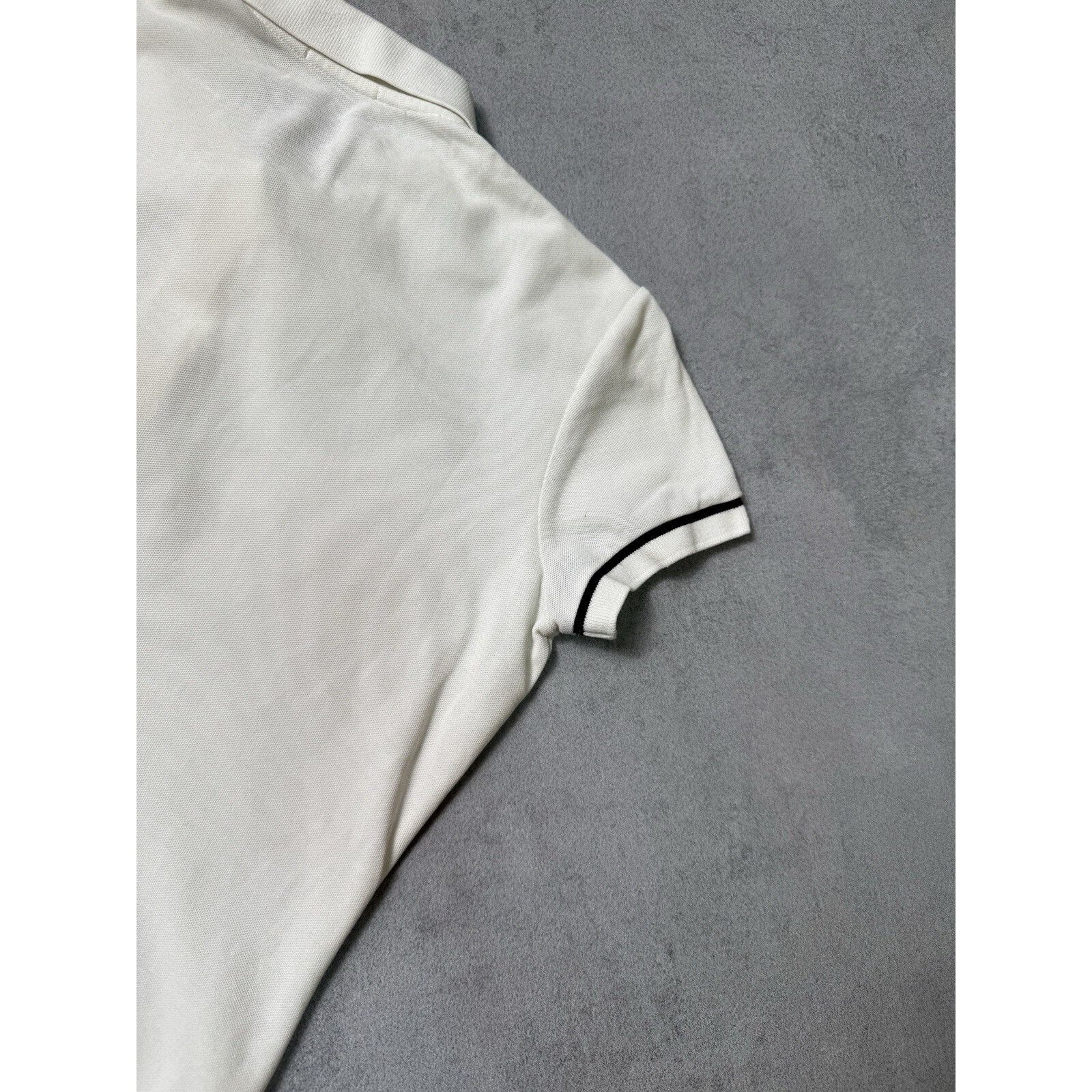 Moncler Moncler Women Polo T Shirt Collar Logo Size S White Size S / US 4 / IT 40 - 13 Thumbnail