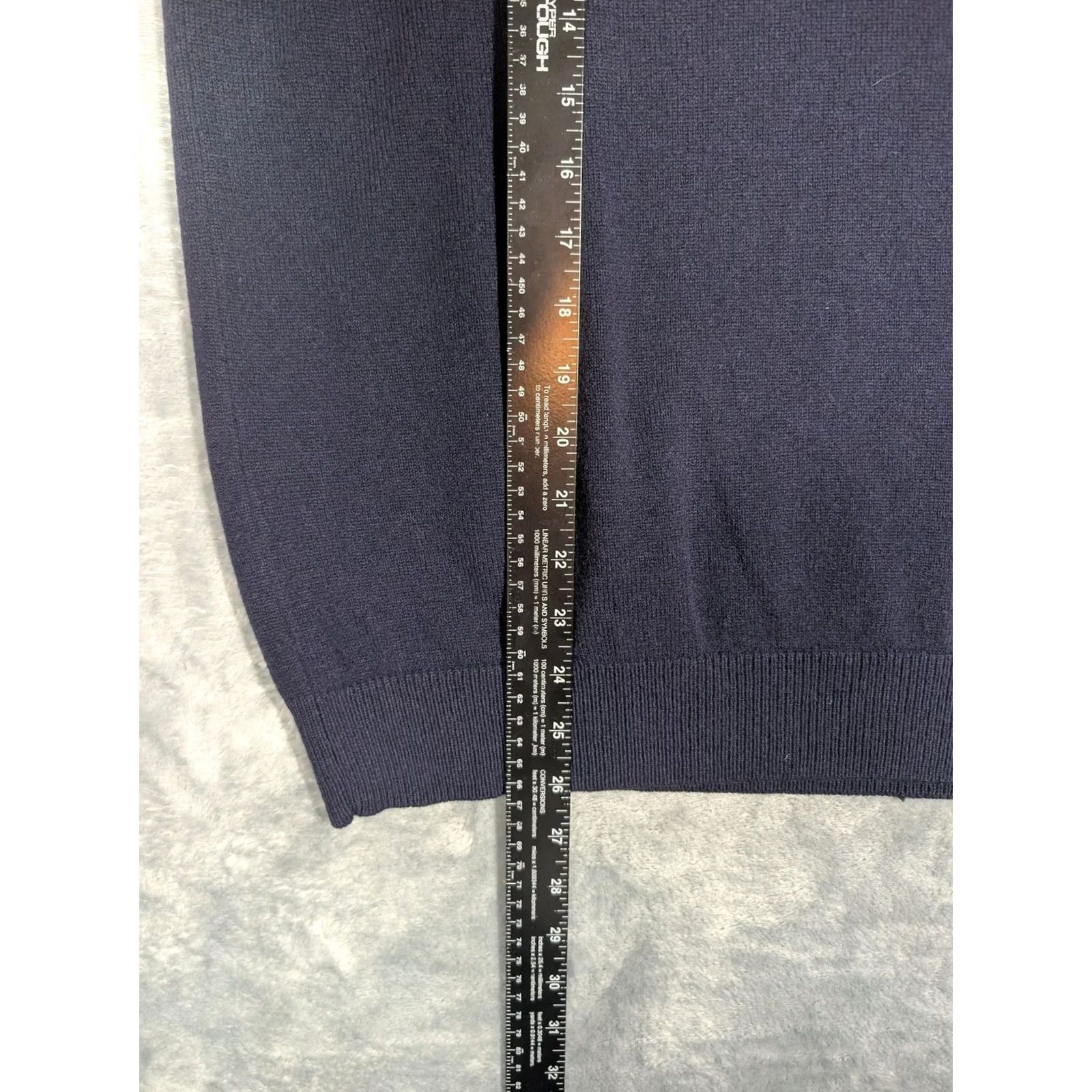 Vintage VINTAGE L.L. Bean Sweater Vest Mens Large Blue Lambswool V-Neck Hong Kong Size US L / EU 52-54 / 3 - 2 Thumbnail
