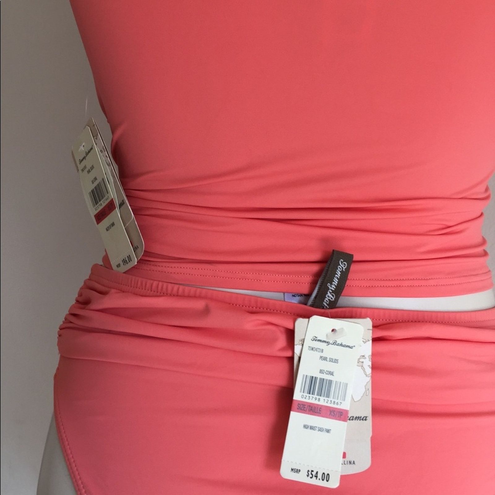 Tommy Bahama New Tommy Bahama swimsuit XS NWT $150 Peach Size XS / US 0-2 / IT 36-38 - 4 Thumbnail