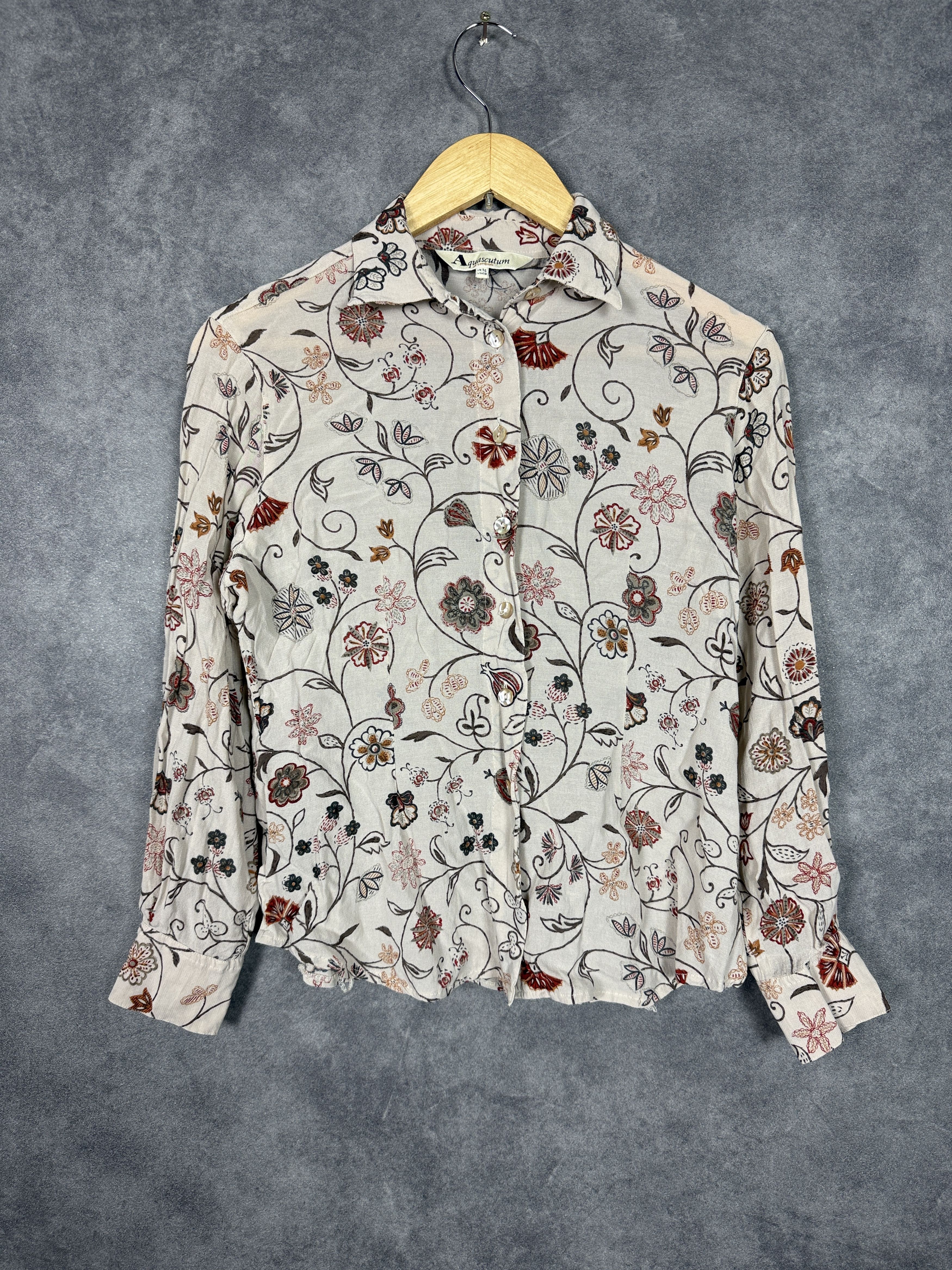Aquascutum Aquascutum of London women’s viscose floral pattern pearl Size L / US 10 / IT 46 - 1 Thumbnail