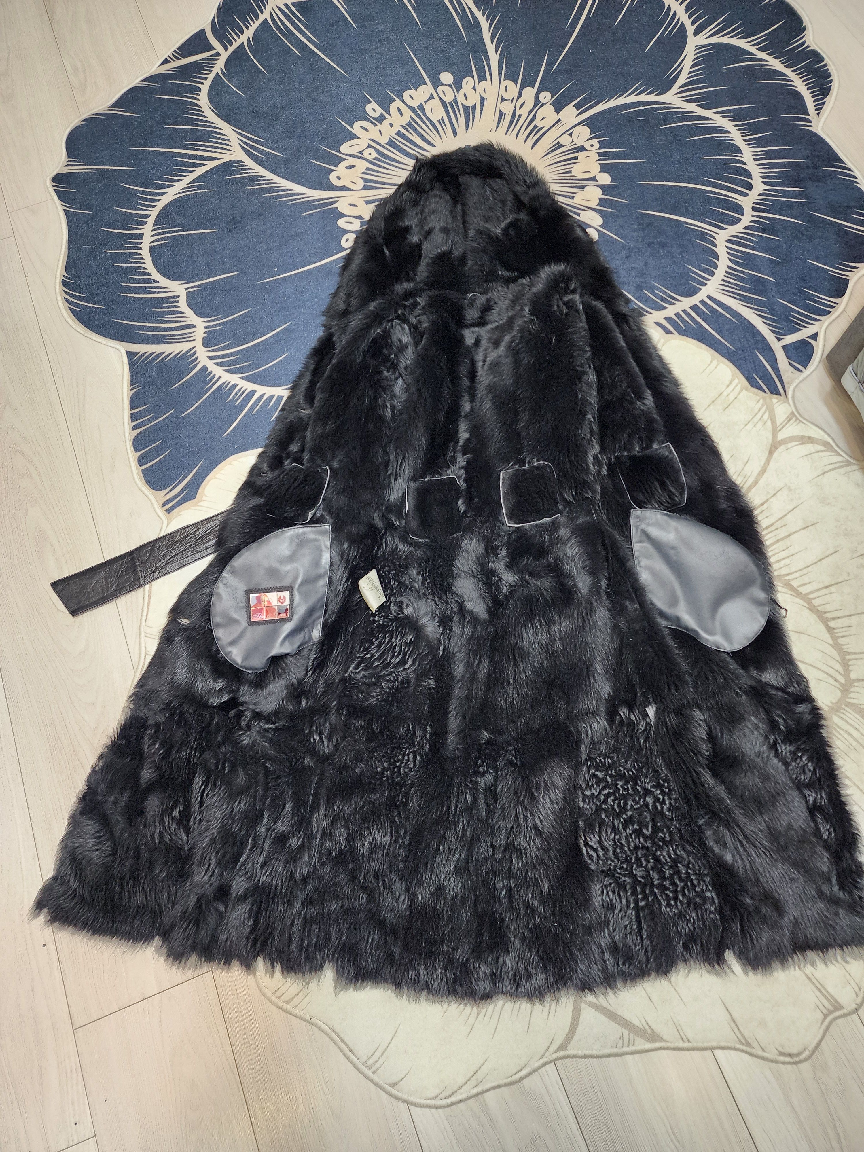 Furla Gray Sheepskin Hooded Coat: Women's Fur Button-Up Coat Size M / US 6-8 / IT 42-44 - 10 Thumbnail