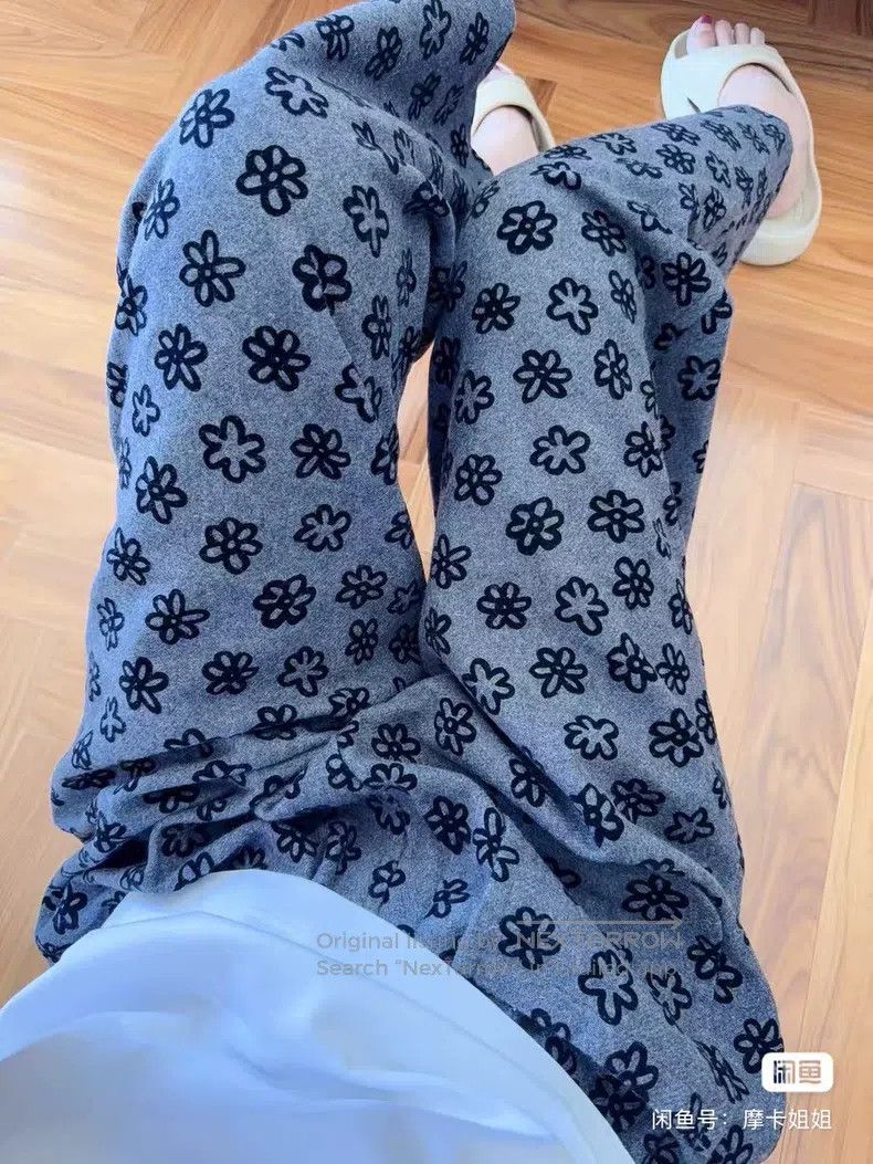 Comme des Garcons Comme Des Garcons size F Embossed printed wool slacks Size 25" / US 0 / IT 36 - 7 Thumbnail