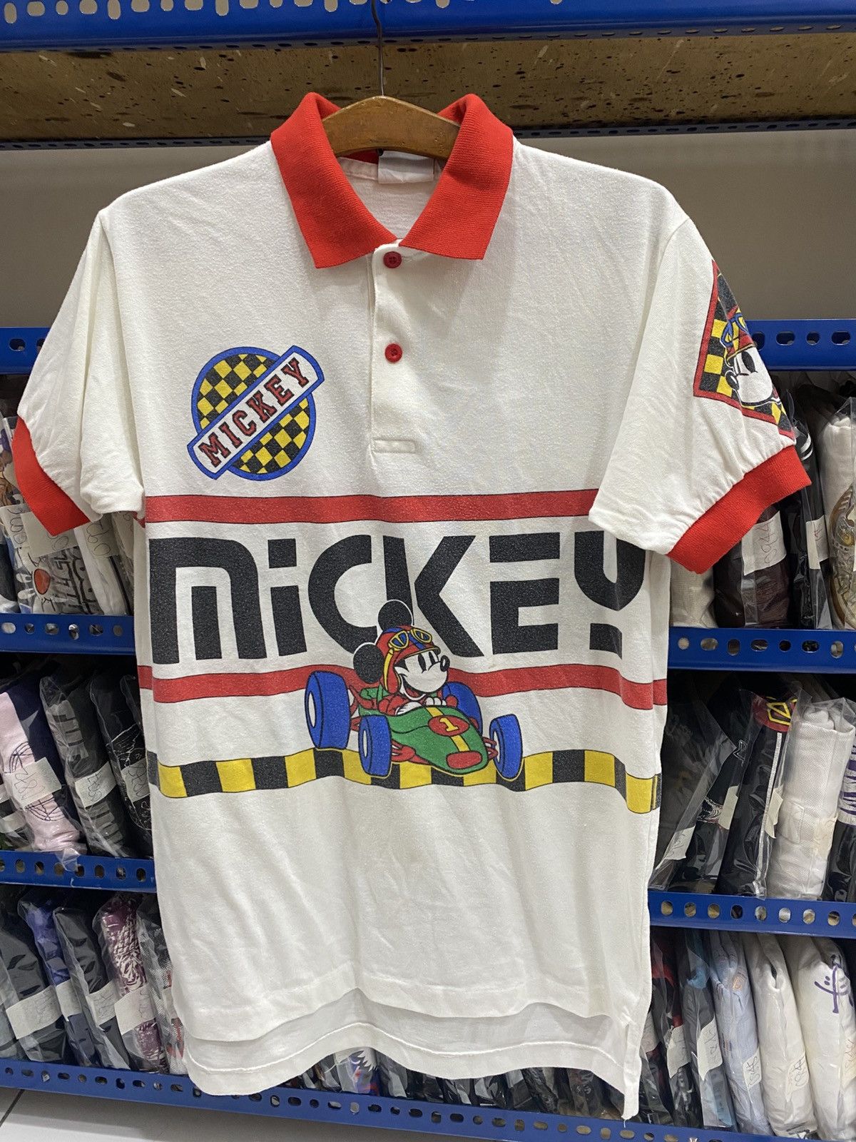 Disney VINTAGE MICKEY MOUSE POLO TSHIRT Size US M / EU 48-50 / 2 - 1 Thumbnail