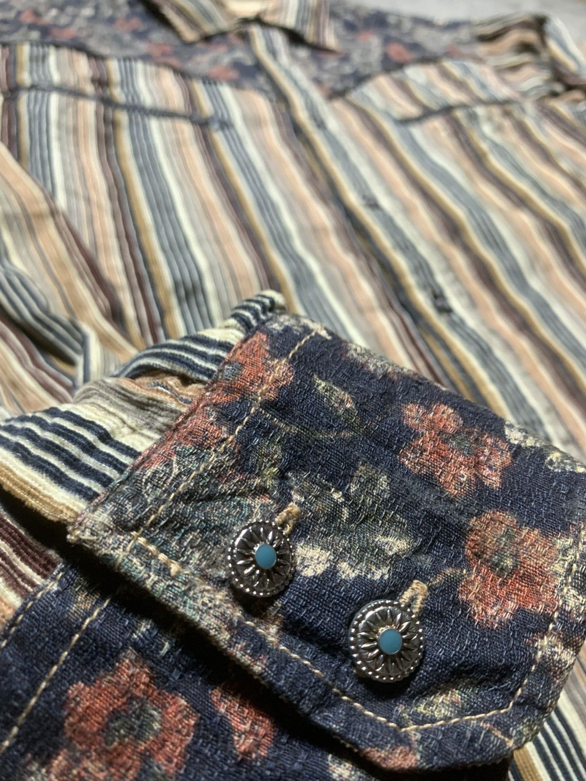 Japanese Brand 90s Japanese Ikka Striped Corduroy Western Shirt Size US L / EU 52-54 / 3 - 6 Thumbnail