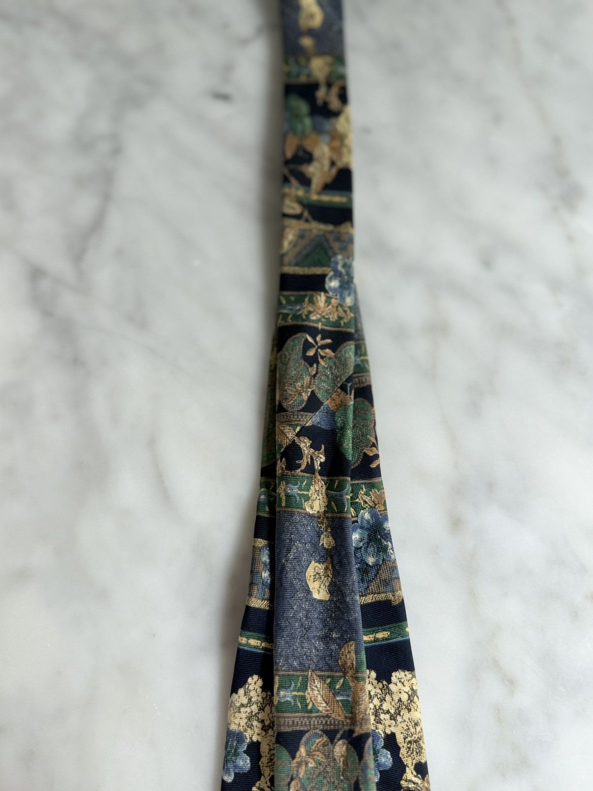 Other Vintage Italian Navy Floral Print Silk Tie Made in Italy Size ONE SIZE - 5 Thumbnail