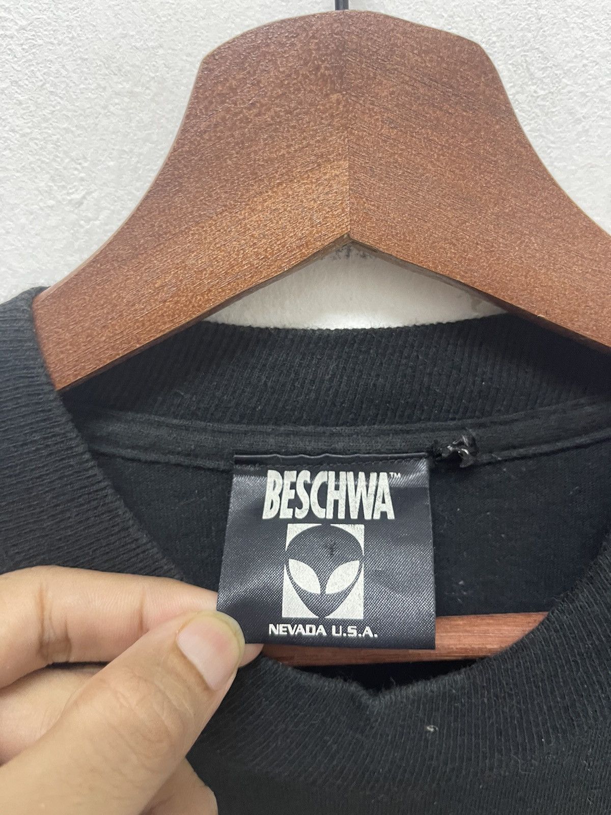 Alien Workshop × Vintage 90’s Beschwa Skateboard Alien Workshop Inspired Size US M / EU 48-50 / 2 - 4 Thumbnail