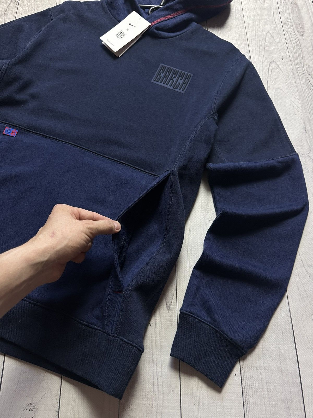 Nike Nike Barcelona soccer fleece hoodie size S Barca logo Size US S / EU 44-46 / 1 - 3 Thumbnail