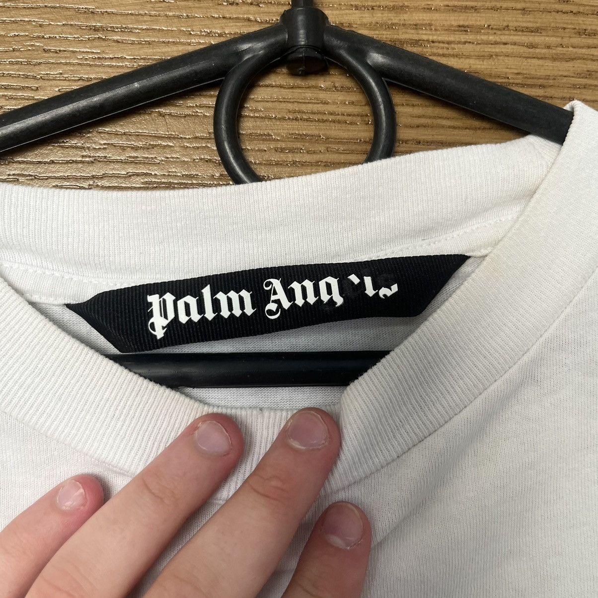 Palm Angels Palm Angels Sprayed Logo T-Shirt Luxury Size US M / EU 48-50 / 2 - 6 Thumbnail