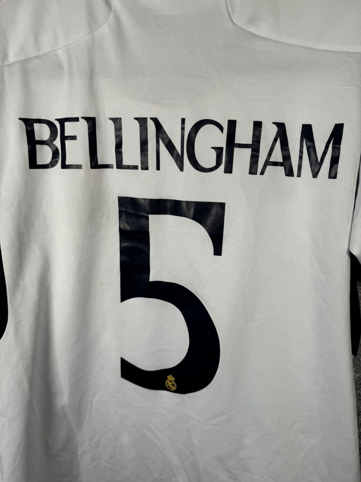 Vintage BELLINGHAM Real Madrid 2023/24 Fan Soccer Jersey Small Size US S / EU 44-46 / 1 - 14 Thumbnail