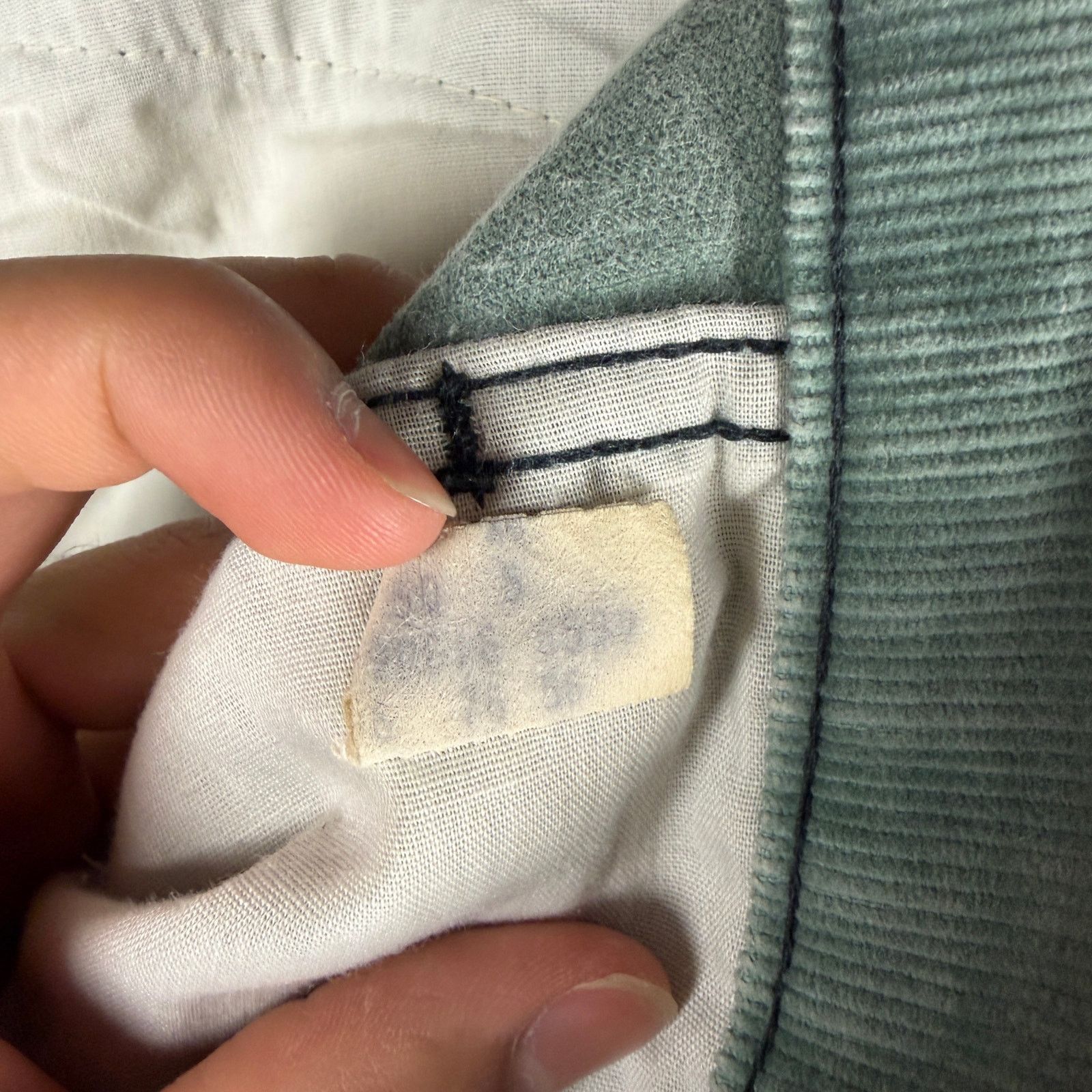 Levi's Vintage Levis 70s White Tab Green Corduroy Sz 31 Bell Bottom Size 31" - 6 Thumbnail