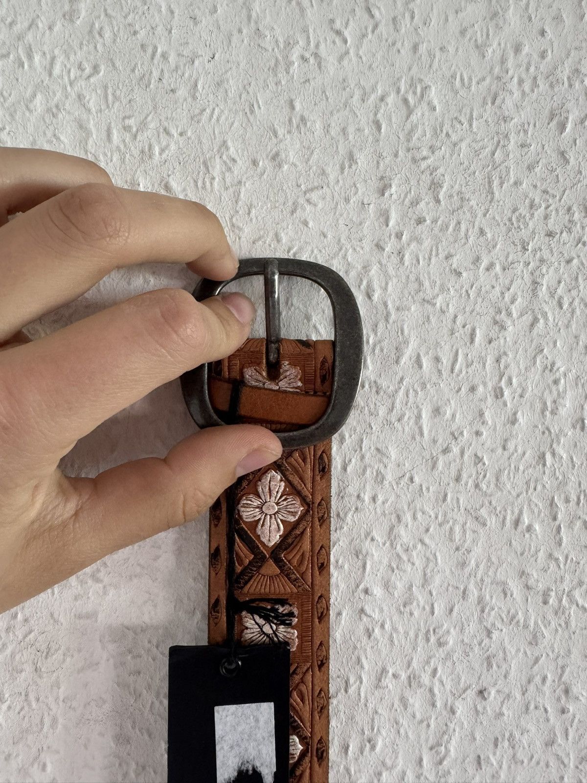 Dsquared2 Tooled Floral Leather Belt Size 28 - 5 Thumbnail