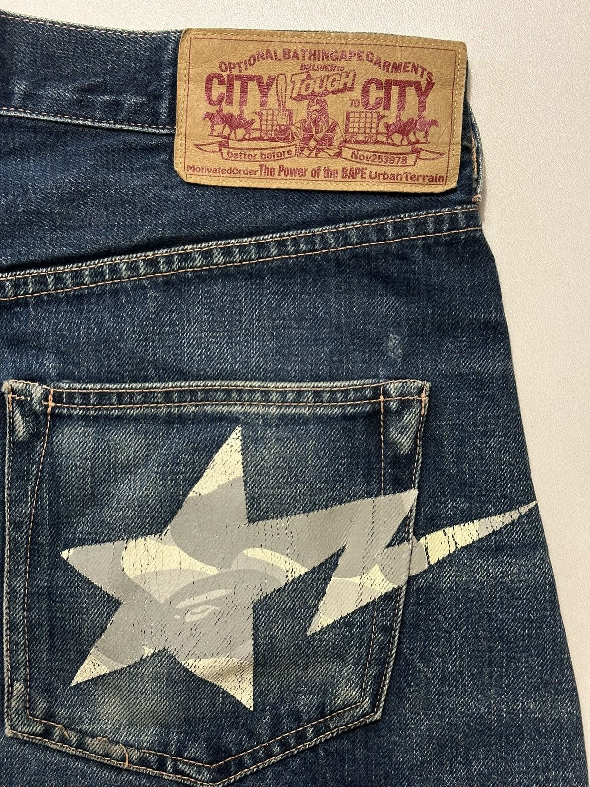 Bape Vintage Bape Sta Camo Jorts Size US 34 / EU 50 - 2 Thumbnail