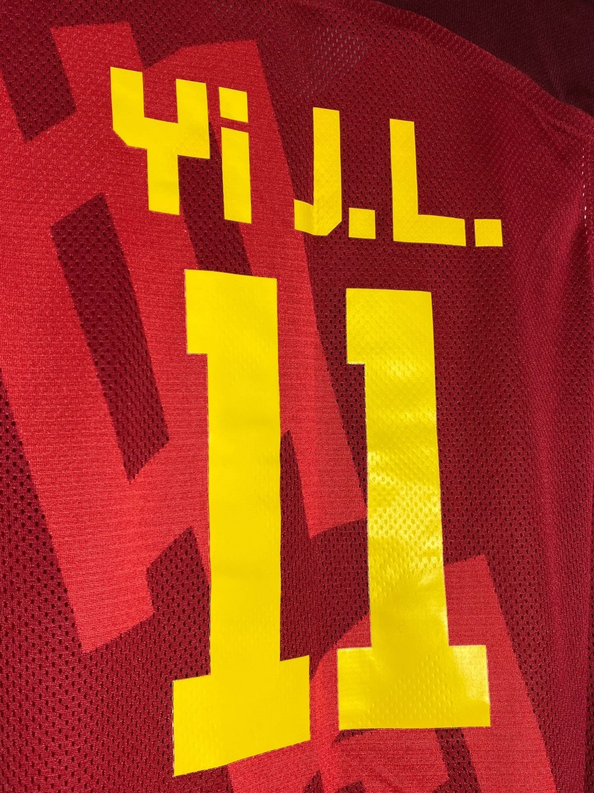 Nike × Vintage #11 Yi Jianlian China Player Issue Basketball Jersey Size US M / EU 48-50 / 2 - 17 Thumbnail