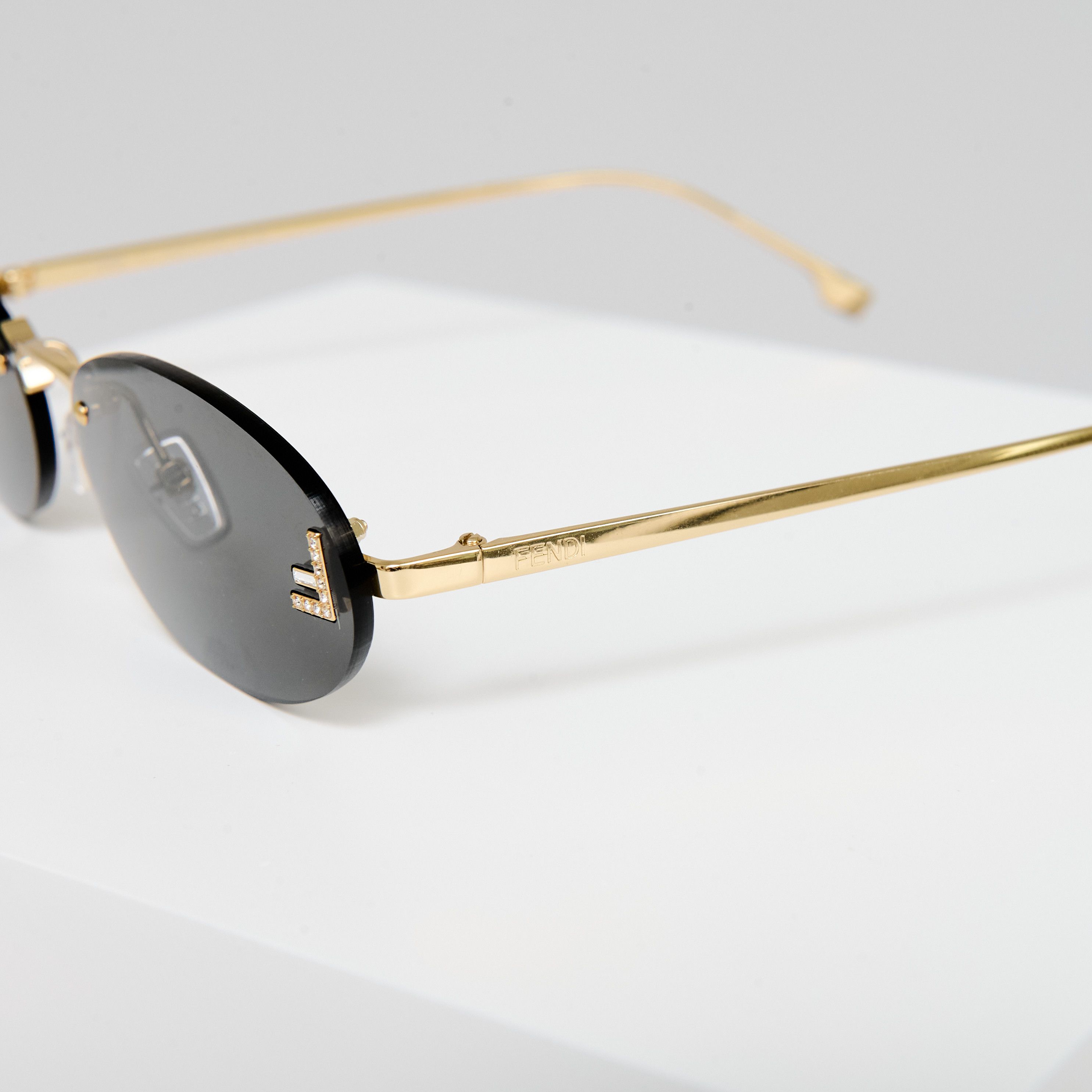 Fendi FENDI FE4075US 30A Sunglasses GOLD Size ONE SIZE - 3 Thumbnail