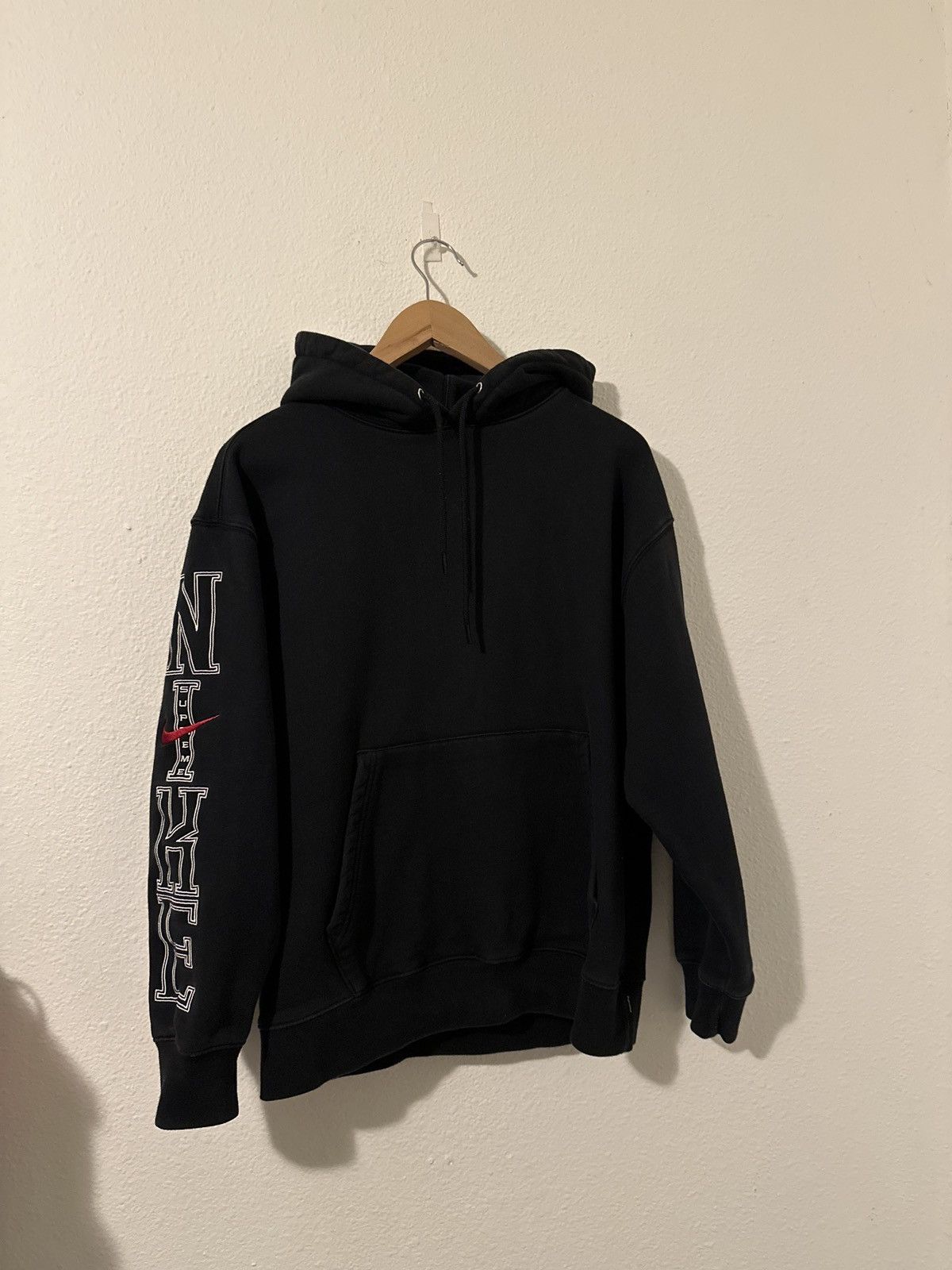 Nike × Supreme Supreme x Nike Black Hoodie Size US S / EU 44-46 / 1 - 3 Thumbnail