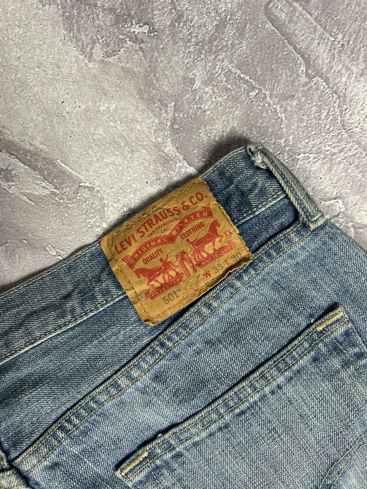 Levi's × Levi's Vintage Clothing × Vintage y2k Levis 501 Red Tab Jeans Vintage sz 32x32 90s RARE Size US 32 / EU 48 - 12 Thumbnail
