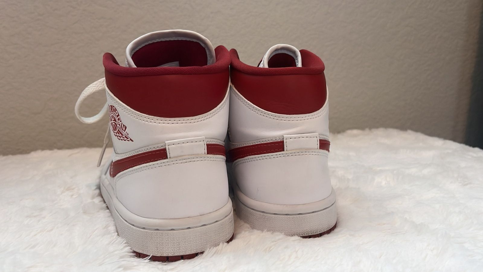 Jordan Brand JORDAN 1 MID REVERSE CHICAGO Size US 7 / IT 37 - 4 Thumbnail