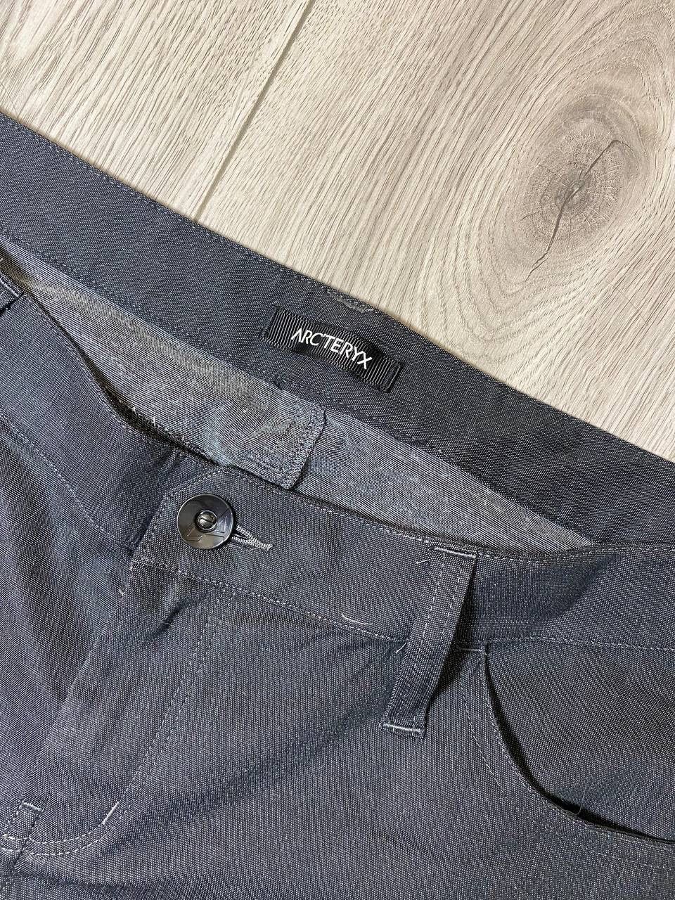 Arc'teryx Arcteryx pants Size 28" / US 6 / IT 42 - 2 Thumbnail