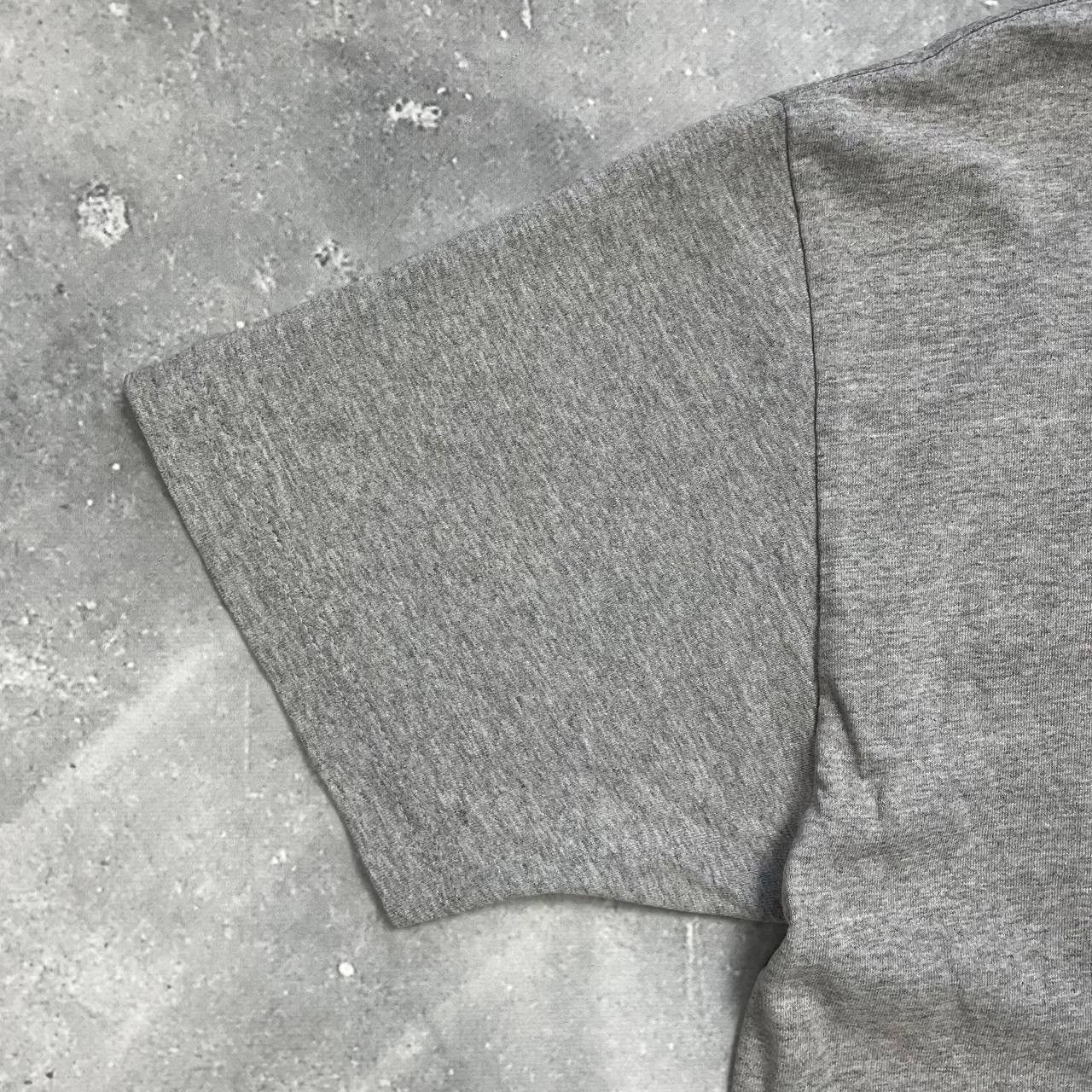 Vintage Vintage 2000s Dragon Skateboard T Shirt Gray Size L/XL Size US L / EU 52-54 / 3 - 10 Thumbnail