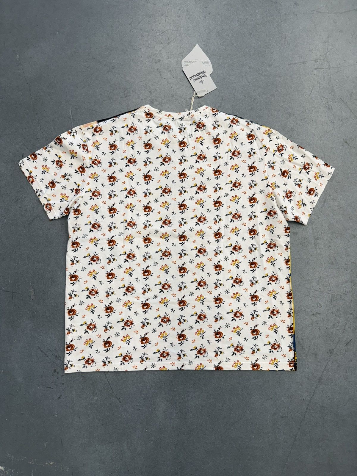 Vivienne Westwood Vivienne Westwood Oversized Snowman Multicolor Tee Size US S / EU 44-46 / 1 - 2 Thumbnail